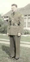 Roger Weir -1942 to 1945 - guard at Charlston power plant -DuPont.jpg (612241 bytes)